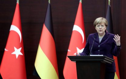 Siria, Merkel: inorridita dalle sofferenze provocate dai raid russi