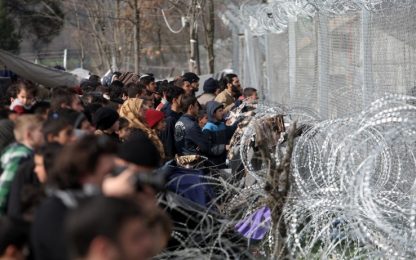 L’allarme di Frontex: possibili terroristi tra i migranti