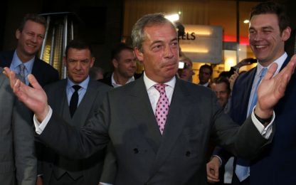 Brexit, Farage: "Questa è l'alba di un Regno Unito indipendente"