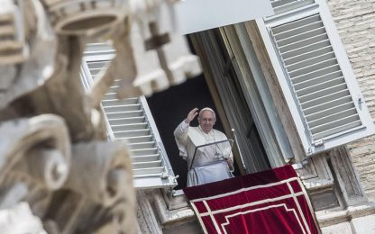 Il Papa: “Gesù è nel migrante che tanti vogliono cacciare”