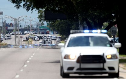 Usa, sparatoria contro la polizia: 3 agenti morti. Ucciso killer