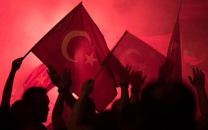Turchia, oltre 290 morti e più di 6 mila arresti per il tentato golpe