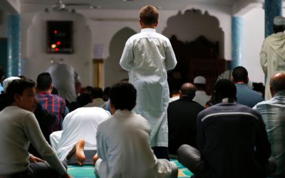 Francia, la comunità musulmana nega la sepoltura al killer di Rouen
