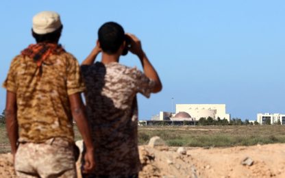 Libia, raid Usa a Sirte. Mosca condanna: "Sono illegali"