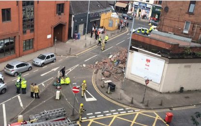 Paura a Glasgow, crolla muro in un ristorante italiano: nessun ferito