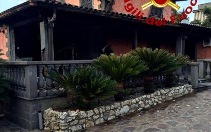 Tenta di dare fuoco a una villa a Ciampino: muore un Casamonica