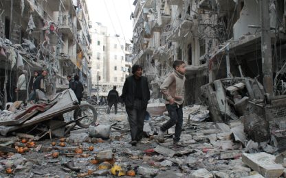 Siria, ancora bombe e morti ad Aleppo. L'appello del Papa