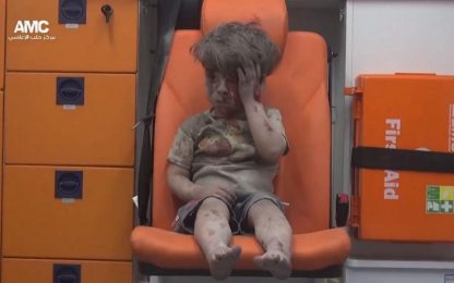 Aleppo, morto in un raid il fratello maggiore di Omran