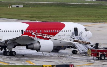 Turbolenze in volo, atterraggio d'emergenza in Irlanda: 12 feriti