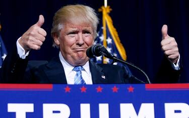 Trump: "Costruiremo un grande muro. Tolleranza zero coi clandestini"