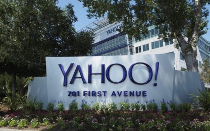 Nuova bufera su Yahoo: mail degli utenti spiate per il governo Usa