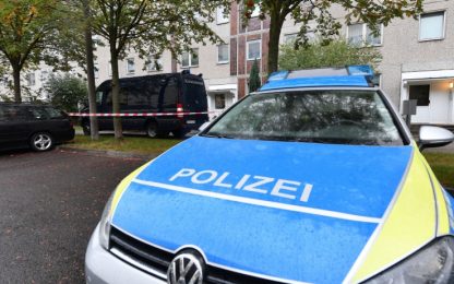 Chemnitz, arrestato sospetto terrorista: bloccato da due connazionali