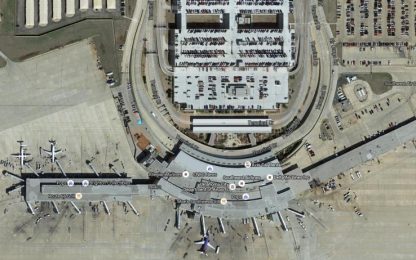 Usa, spari all’aeroporto di Oklahoma. Uccide uomo e si toglie la vita