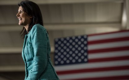 Trump, arriva la nomina della prima donna: Nikki Haley va all’Onu