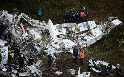 Chapecoense, aereo caduto in Colombia "perché aveva finito la benzina"