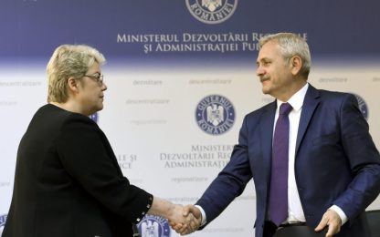 Romania, il presidente non nomina premier l'economista musulmana