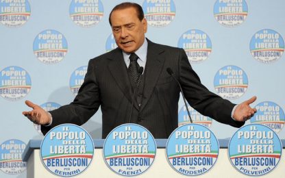 Regionali, Berlusconi chiama la piazza “contro i soprusi”