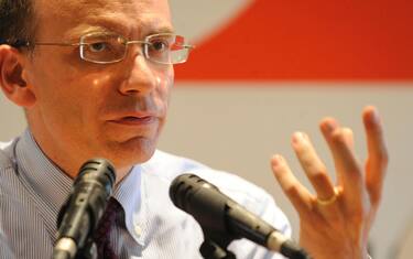 Pd a Napolitano: serve un nuovo governo prima del G20