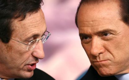 Da Berlusconi a Fini, un paese in preda alle carte