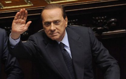 Berlusconi: "Basta falchi e falchetti. Aspettiamo Fini"