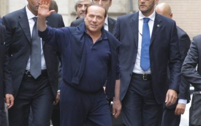 Berlusconi: "Prepararsi alle urne"