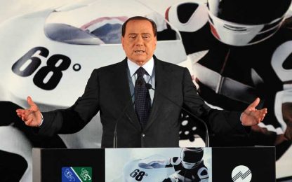 Giornalista Mediaset: Berlusconi si scusi con cameraman gay