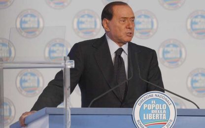 Berlusconi ai finiani: "Siano chiari o si va al voto"