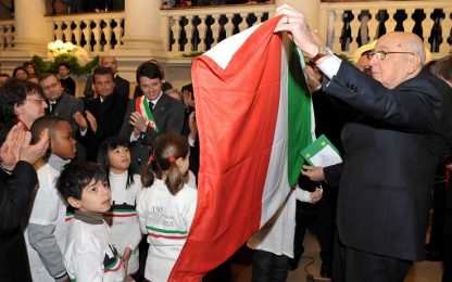 Napolitano: "Rispetto del tricolore deve essere di tutti"
