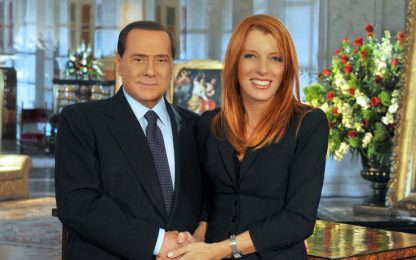 Berlusconi torna testimonial per il turismo. VIDEO