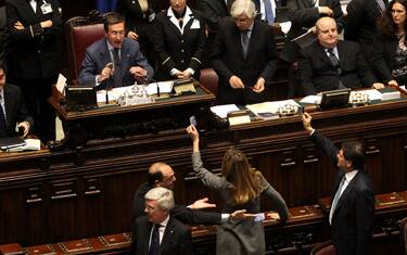 Scontri in Aula, Napolitano convoca i capigruppo