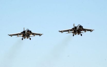 Libia, nuovi raid della Nato su Tripoli. Anche di giorno