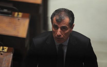 Milanese, il governo regge: la Camera dice no all'arresto