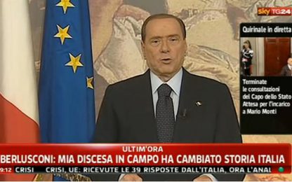 Videomessaggio Berlusconi: "Lascio anche se mai sfiduciato"