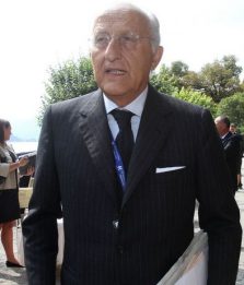 Piero Gnudi, dal mondo dell'economia al Turismo e lo Sport