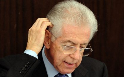 Monti: "E' il momento di salvare l'Italia"