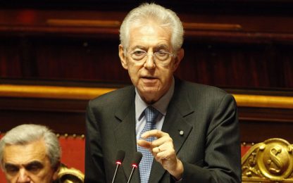 Monti: "Prende forma la via d'uscita dalla crisi"