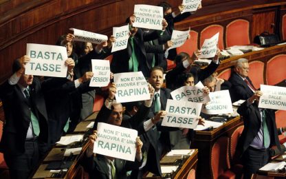 Monti riferisce in Senato, la Lega lo contesta