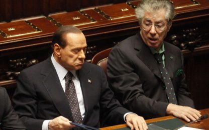 Berlusconi: "Sostengo Monti". Bossi: "Mezza cartuccia"