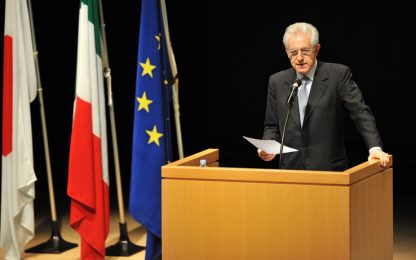 Monti: "All'estero molta attesa sulla riforma del lavoro"