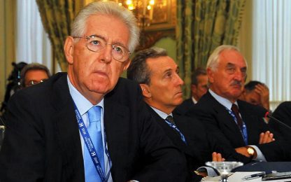 Crisi Ue, Monti: vertice straordinario contro populismi