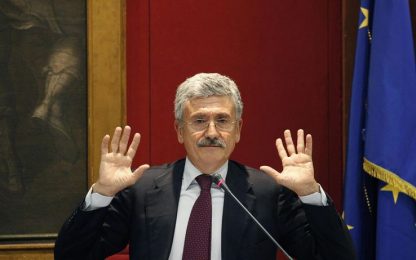 D'Alema pronto a lasciare: "Ma se vince Renzi sarà scontro"