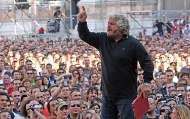 Grillo: "Primarie per le liste da presentare alle politiche"