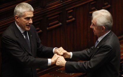 I centristi stanno con Monti. Berlusconi: Agenda? Solo tasse