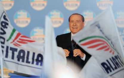 Berlusconi: "Se Lega dà problemi, facciamo cadere Regioni"