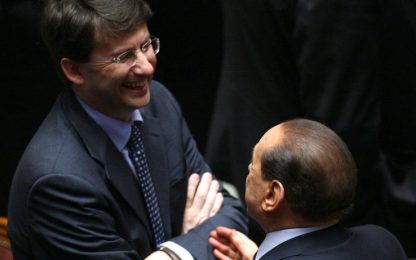 Berlusconi lancia 8 ddl "shock". Franceschini apre a dialogo