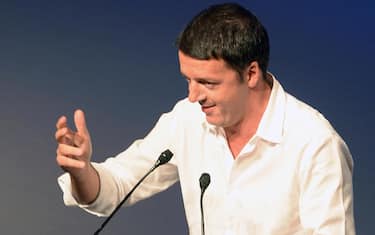 Renzi: "Mai chiesto rimpasti, non voglio mettere pedine"