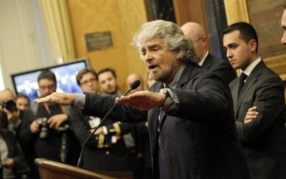 Consultazioni, scintille tra Renzi e Grillo. GUARDA IL VIDEO