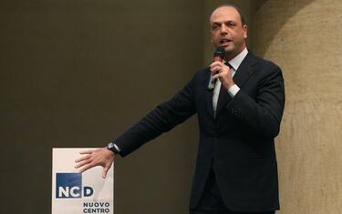 Alfano: "Non si vota l'anno prossimo". Ncd apre su Ius Soli