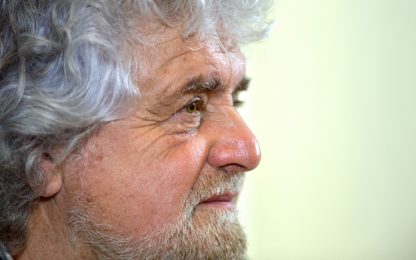 Beppe Grillo dal suo blog: "Fuori dall'Euro per non morire"