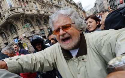 Immigrazione, Grillo: "Rispedire i clandestini a casa"